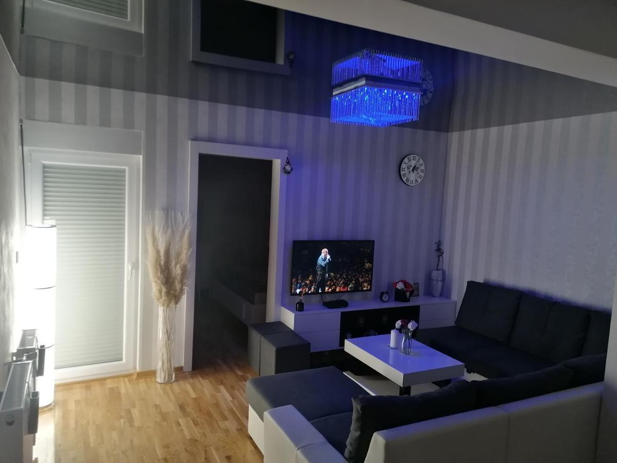 Nenadovic Apartman Obrenovac  Eksteriør billede